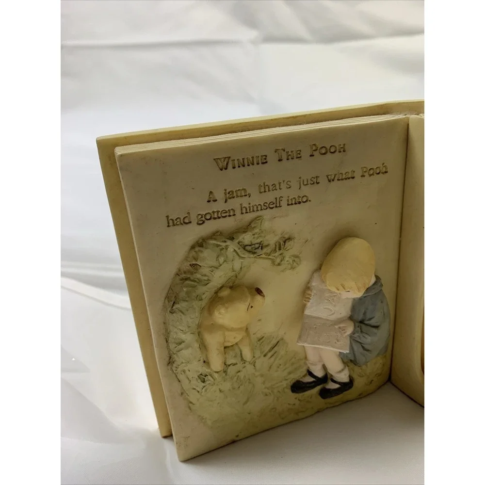 Classic Winnie the Pooh & Christopher Robin Book Picture Frame Charpente DISNEY